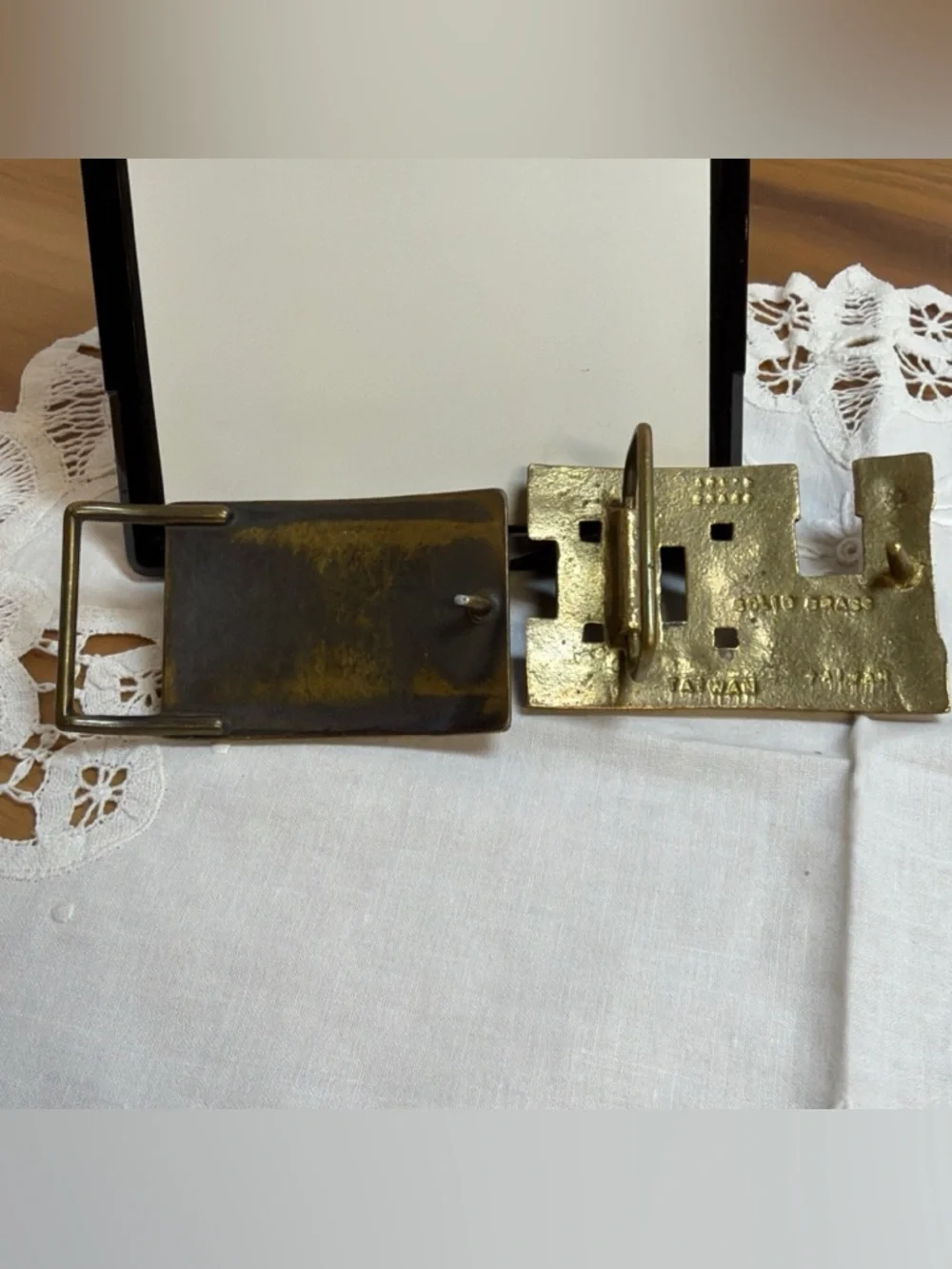 VTG Lot  Of 2 1970s Levi Original Riveted Brass & LEE  Name Belt‎ Brass Buckles